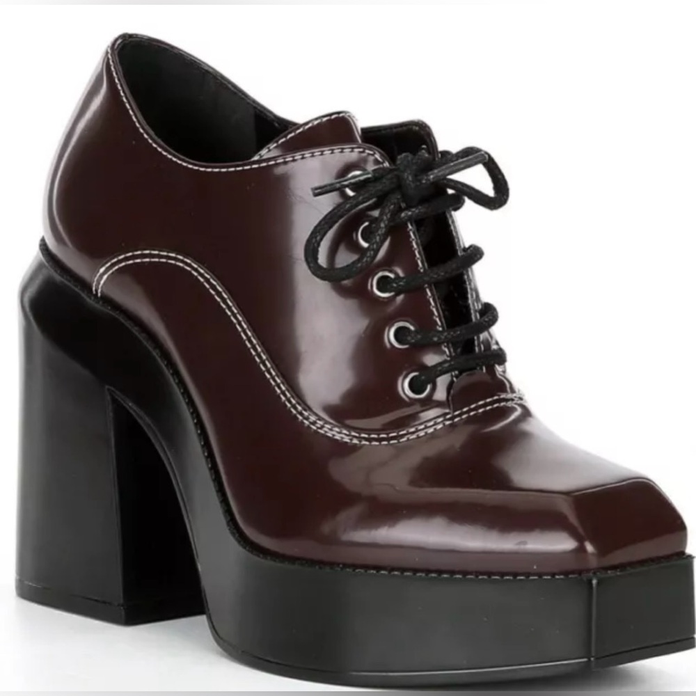 Gianni Bini Women’s Mazzen Oxford 4 Inch Wedge Heel Brown Lace Up Shoes